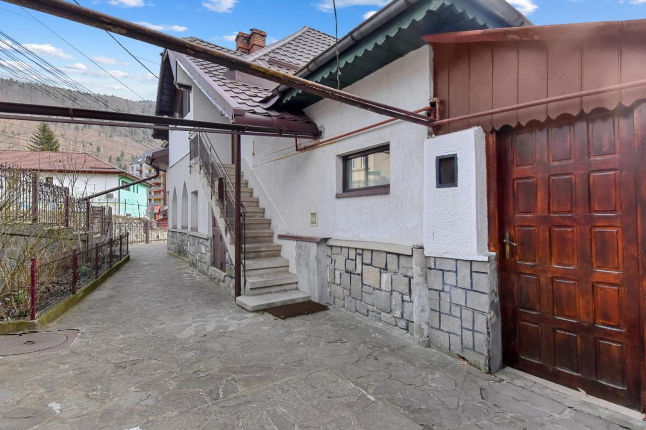 Two Bedrooms Hytta Apartment Sinaia Exterior photo