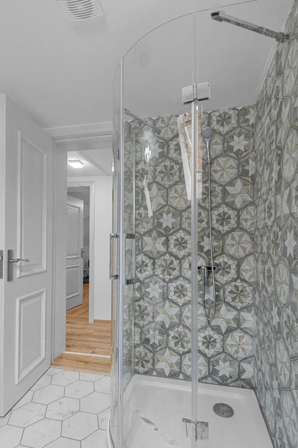Two Bedrooms Hytta Apartment Sinaia Exterior photo